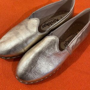 Koshkar Turkish slip on shoes